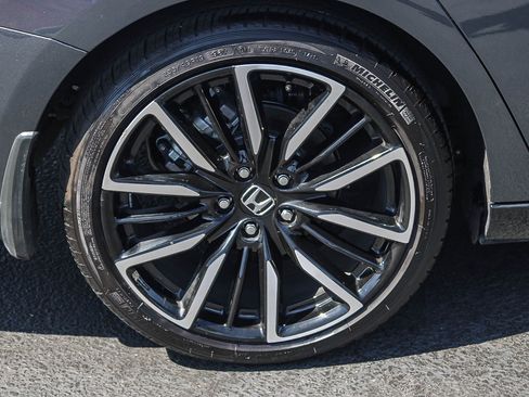 Certified 2025 Honda Accord Touring image 12