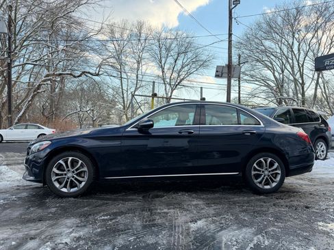 Used 2015 Mercedes-Benz C 300 4MATIC Sedan image 4