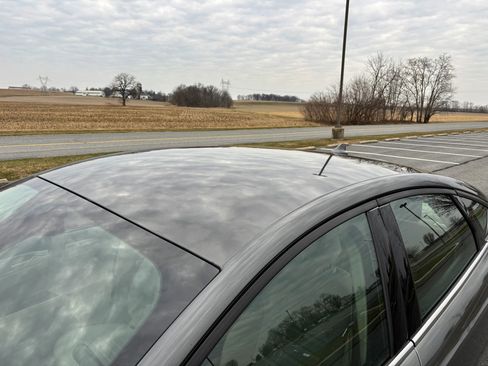 Used 2020 Ford Fusion SE image 12