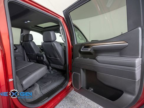 Used 2025 Chevrolet Silverado 1500 RST w/ RST All Star Premium Package AWD/4WD image 35