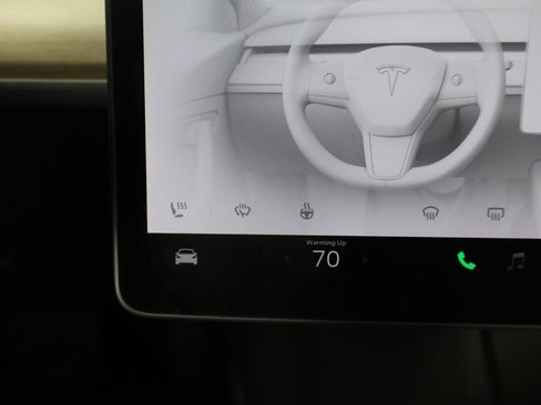 Used 2023 Tesla Model 3 Standard Range image 45