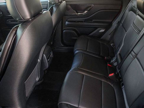 New 2024 Lincoln Corsair Grand Touring image 24