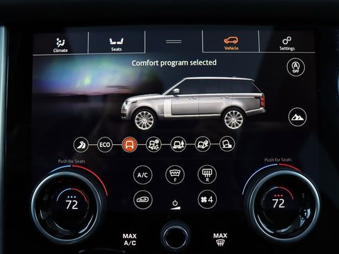 Used 2020 Land Rover Range Rover HSE image 27