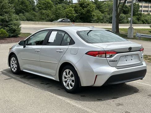 Used 2024 Toyota Corolla LE FWD image 30