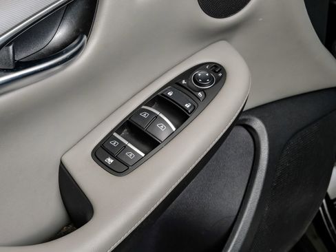 Used 2023 INFINITI QX50 Luxe image 45