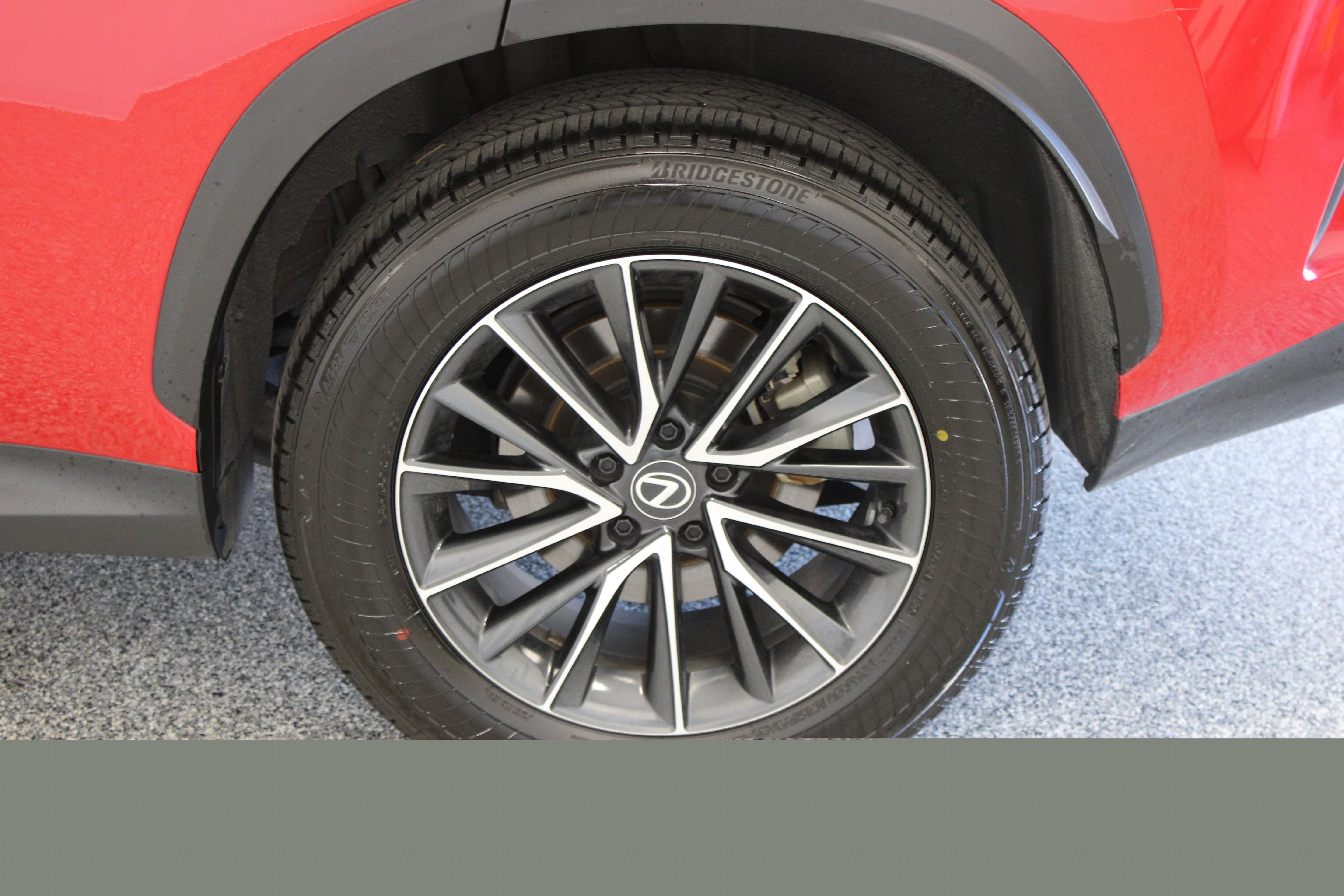 Used 2025 Lexus NX 350h AWD w/ Cold Area Package image 10