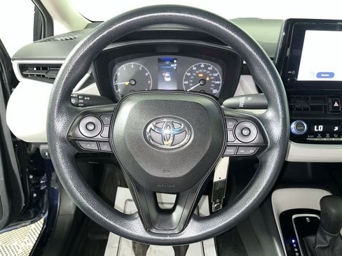 Used 2024 Toyota Corolla LE FWD image 16