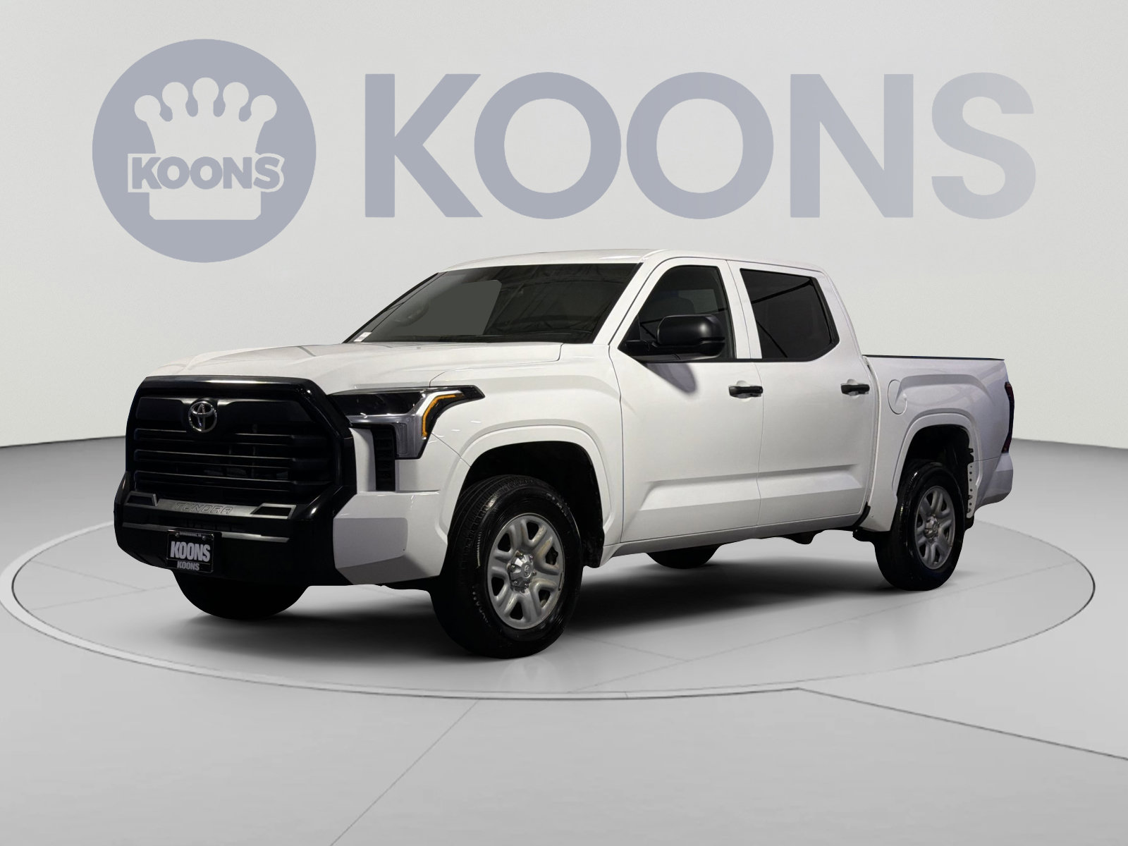 Used 2025 Toyota Tundra SR w/ SR Tow Package AWD/4WD image 1