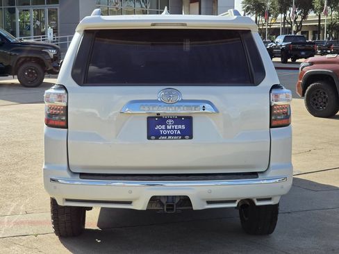 Used 2017 Toyota 4Runner Limited AWD/4WD image 8