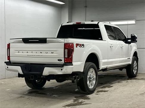 Used 2022 Ford F350 Platinum w/ FX4 Off-Road Package image 27