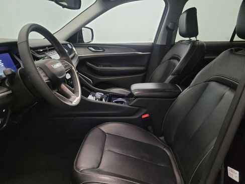 Used 2022 Jeep Grand Cherokee Limited 4xe image 17