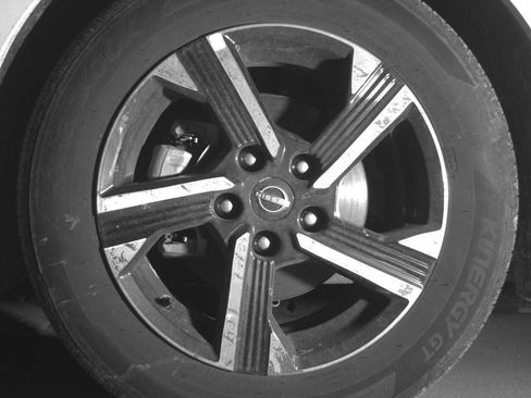 Used 2025 Nissan Sentra SV FWD image 12
