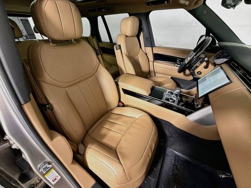 Certified 2023 Land Rover Range Rover SE AWD/4WD image 30