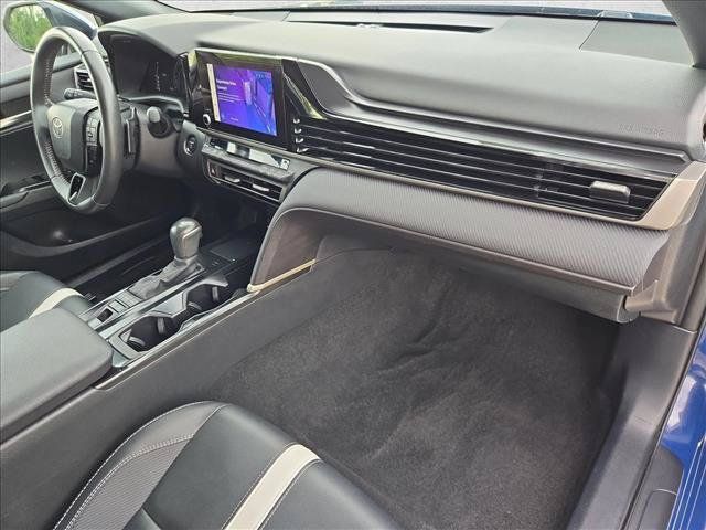 Used 2025 Toyota Camry SE FWD image 21
