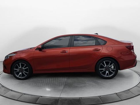 Used 2023 Kia Forte LXS FWD image 2