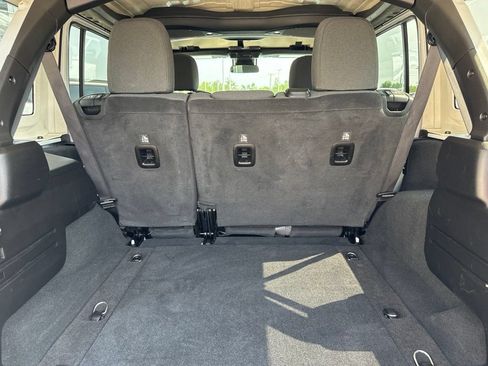 Used 2024 Jeep Wrangler Unlimited Sport AWD/4WD image 20