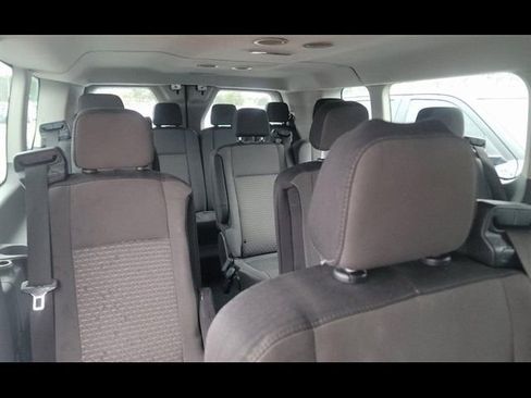 Used 2021 Ford Transit 350 XLT image 4