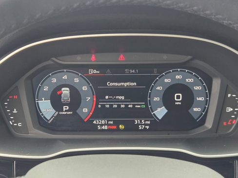 Used 2021 Audi Q3 2.0T Premium image 24