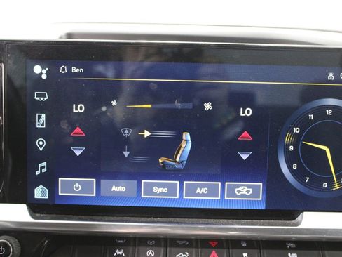 Used 2024 Chevrolet Silverado 1500 LT image 33