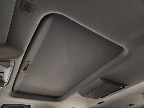 Used 2019 GMC Yukon Denali w/ Denali Ultimate Package image 45