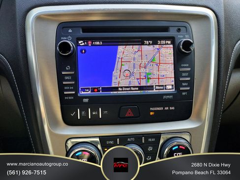 Used 2013 GMC Acadia Denali image 39