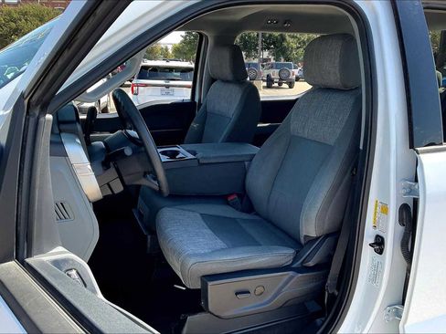 Used 2024 Ford F250 XLT w/ FX4 Off-Road Package image 7