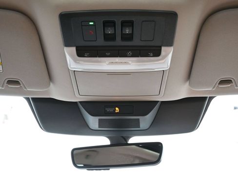Used 2026 Nissan Pathfinder Platinum w/ Cargo Package FWD image 27