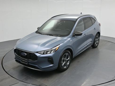 Certified 2023 Ford Escape ST-Line w/ Tech Pack #1 image 38