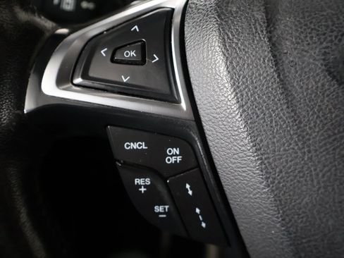 Used 2019 Ford Fusion SEL image 34