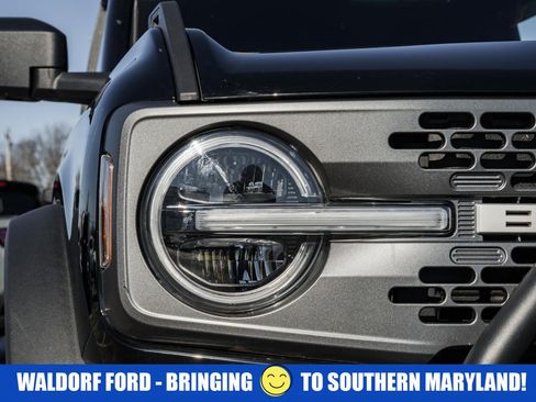 Used 2023 Ford Bronco Badlands image 12