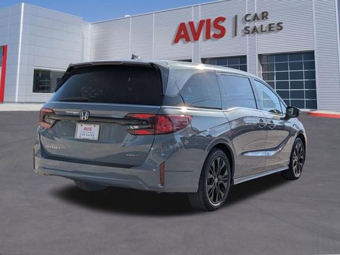Used 2025 Honda Odyssey Sport-L image 6