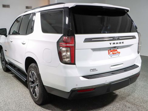 Used 2022 Chevrolet Tahoe Z71 w/ Luxury Package image 9