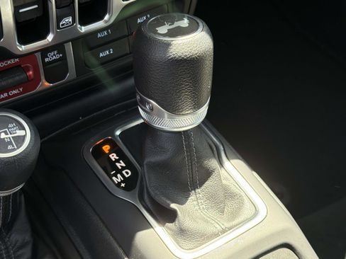 Used 2025 Jeep Wrangler Unlimited Sport S 4xe image 10