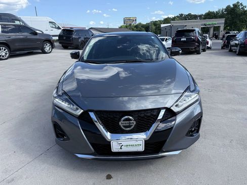 Used 2020 Nissan Maxima Platinum w/ Sport Mat Group image 15