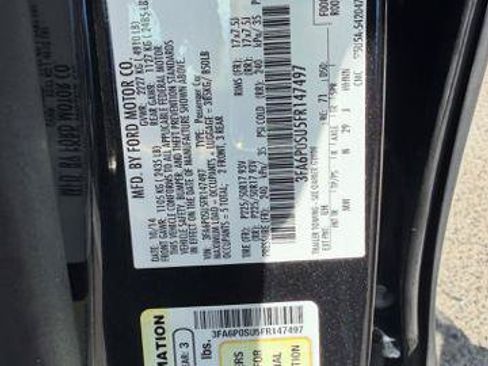 Used 2015 Ford Fusion Energi Titanium w/ Driver Assist Package FWD image 9