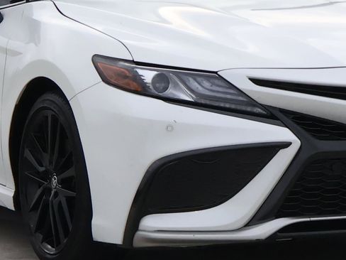 Used 2023 Toyota Camry XSE w/ Navigation Package image 7