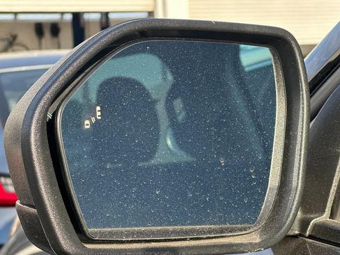 Used 2022 Ford Explorer XLT w/ Class IV Trailer Tow Package image 19