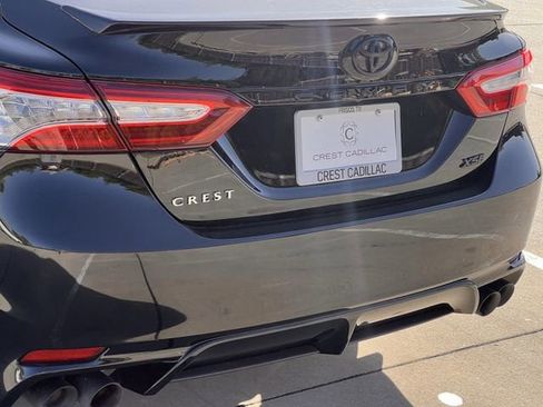 Used 2020 Toyota Camry XSE image 6