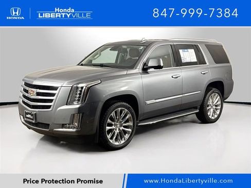 Used 2020 Cadillac Escalade Luxury image 1