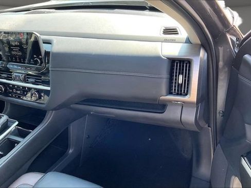 Certified 2025 Nissan Pathfinder Platinum w/ Cargo Package FWD image 15