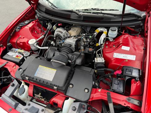 Used 2000 Chevrolet Camaro LT RWD image 33