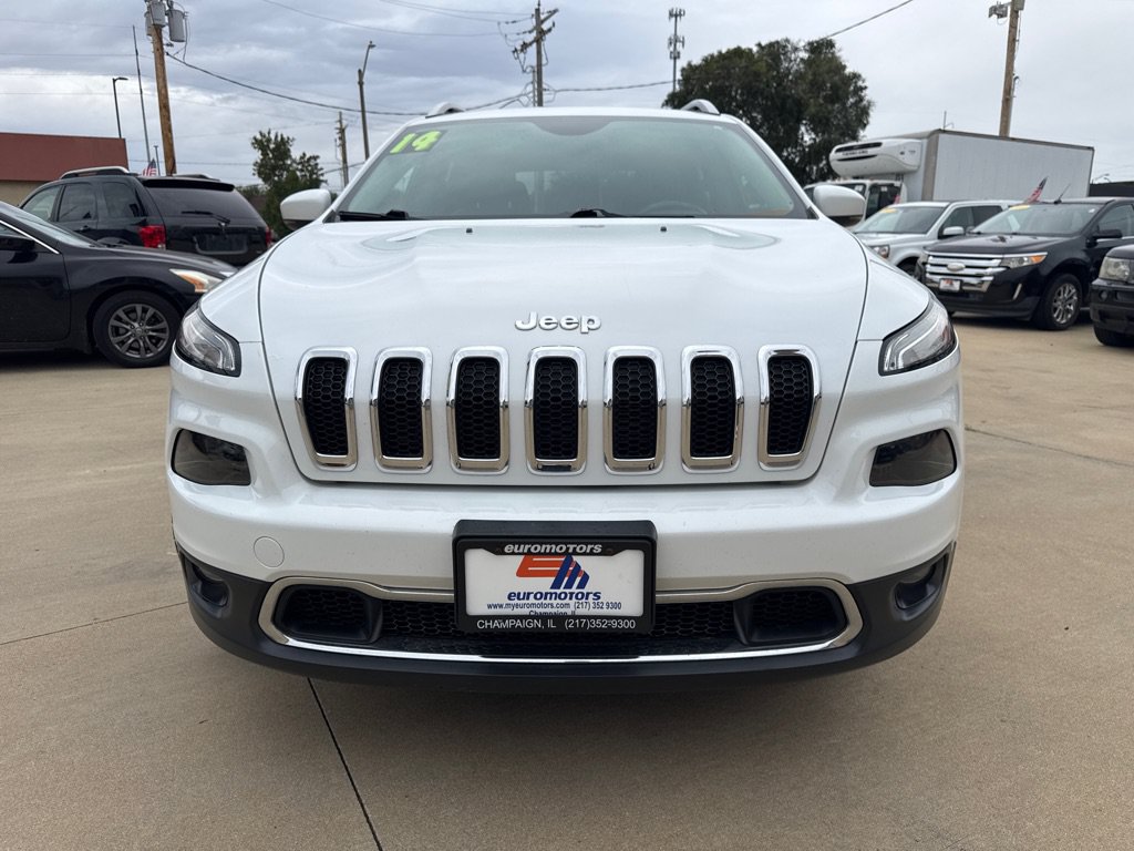 Used 2014 Jeep Cherokee Limited w/ Trailer Tow Group AWD/4WD image 2