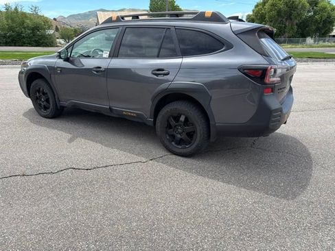 Used 2022 Subaru Outback Wilderness w/ Wilderness Package AWD/4WD image 4
