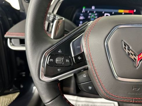 Used 2024 Chevrolet Corvette Stingray w/ Z51 Performance Package image 15