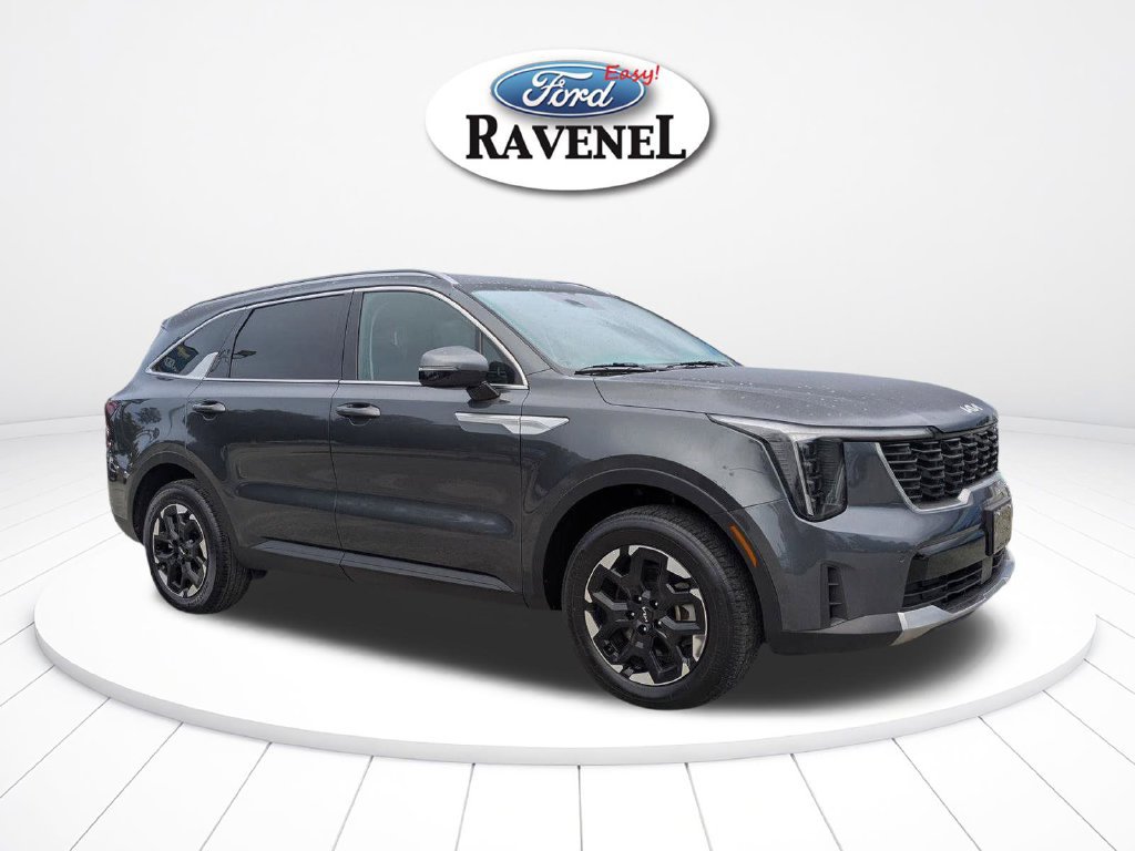 Used 2024 Kia Sorento S AWD/4WD image 2