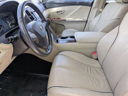 Used 2010 Toyota Venza FWD image 15