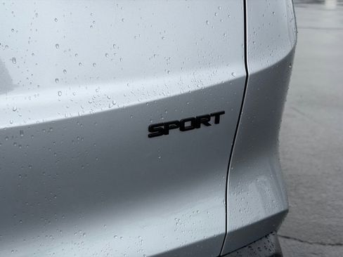 Used 2023 Honda CR-V Sport image 32