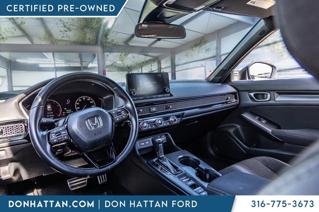 Used 2023 Honda Civic Sport image 16