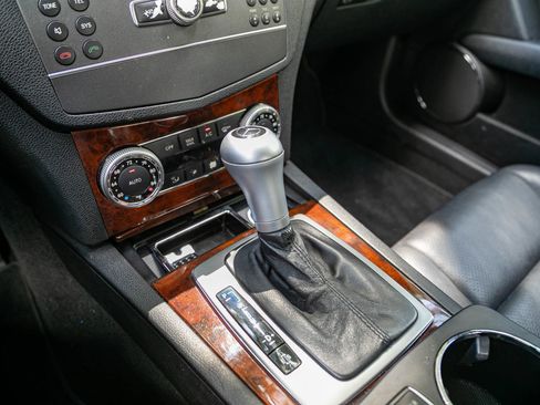 Used 2011 Mercedes-Benz C 300 Sedan image 28