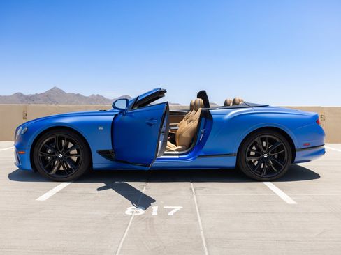 Used 2020 Bentley Continental GT V8 AWD/4WD image 9